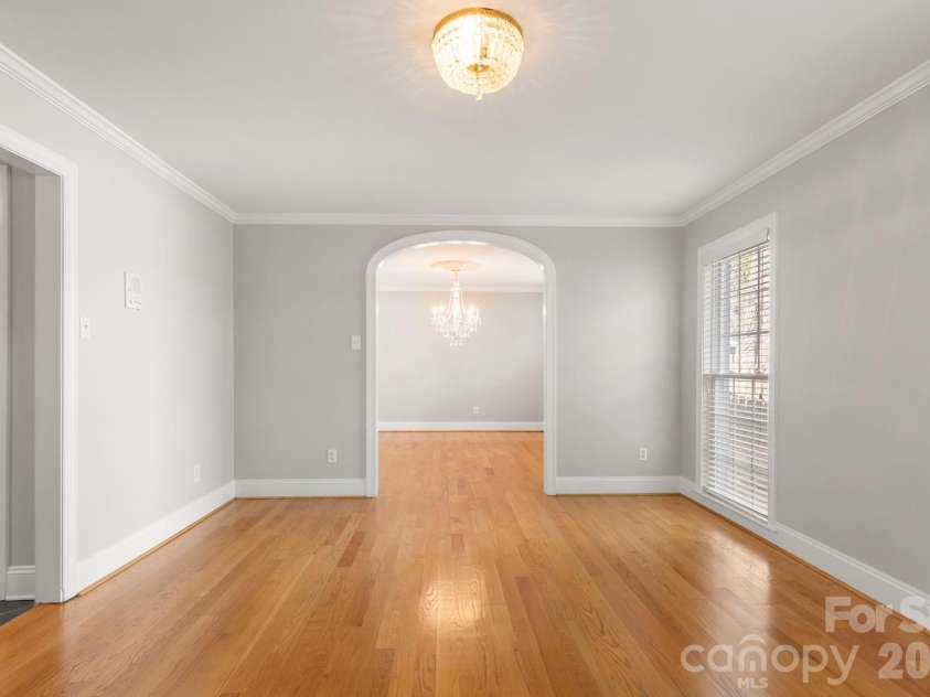 6116 Old Providence Road, Charlotte, NC 28226.  MLS# CAR4363189, YatesRealty ID 8118. 