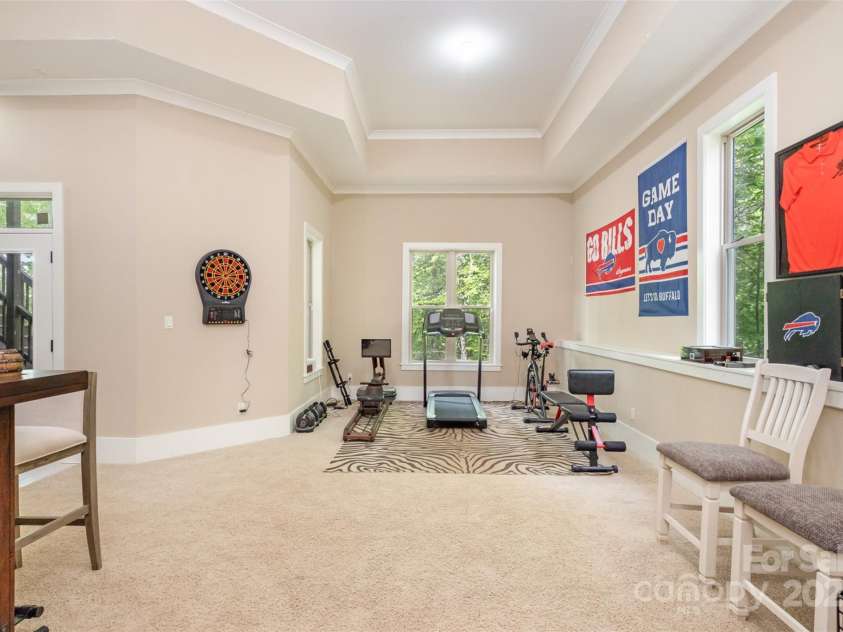 1713 Mt Isle Harbor Drive, Charlotte, NC 28214.  MLS# CAR4247836, YatesRealty ID 8119. 