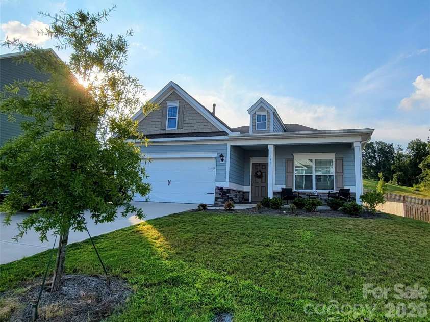 343 Ox Bow Circle, Mount Holly, NC 28120.  MLS# CAR4363582, YatesRealty ID 8119. 