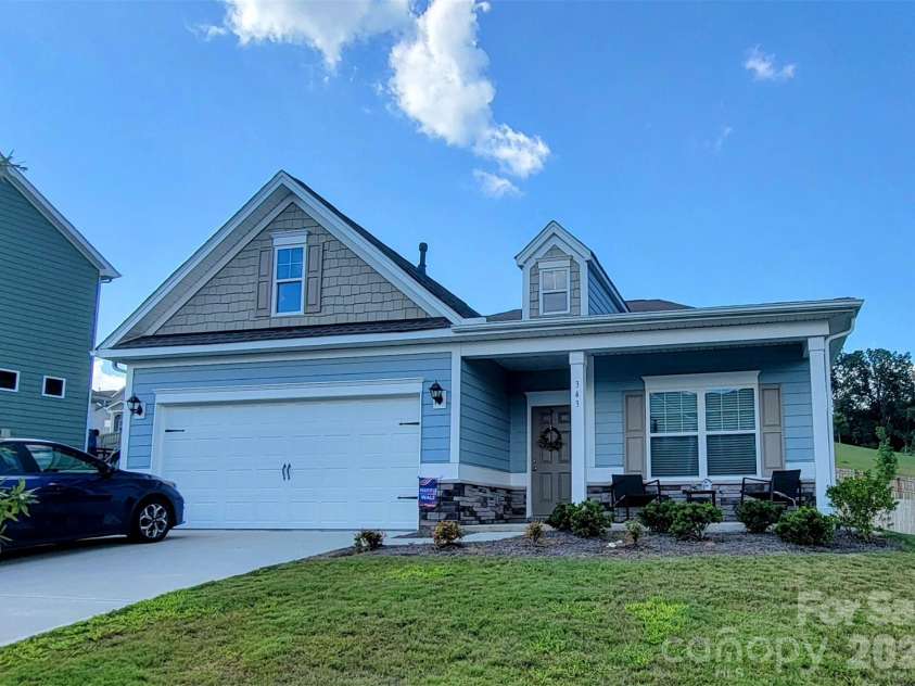 343 Ox Bow Circle, Mount Holly, NC 28120.  MLS# CAR4363582, YatesRealty ID 8119. 