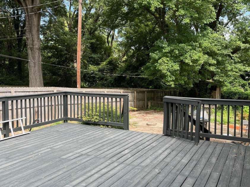 3329 Draper Avenue, Charlotte, NC 28205.  MLS# CAR4177699, YatesRealty ID 812. Back Deck