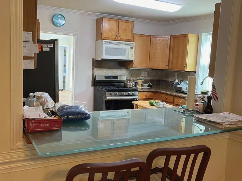 3329 Draper Avenue, Charlotte, NC 28205.  MLS# CAR4177699, YatesRealty ID 812. Pass Through