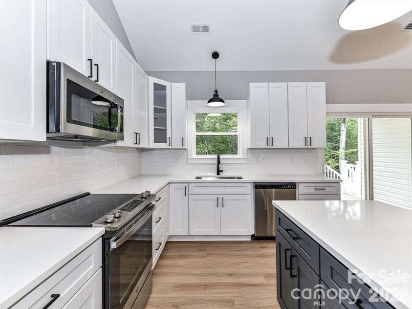 6720 Jesse Rushing Road, Marshville, NC 28103.  MLS# CAR4364742, YatesRealty ID 8120. 
