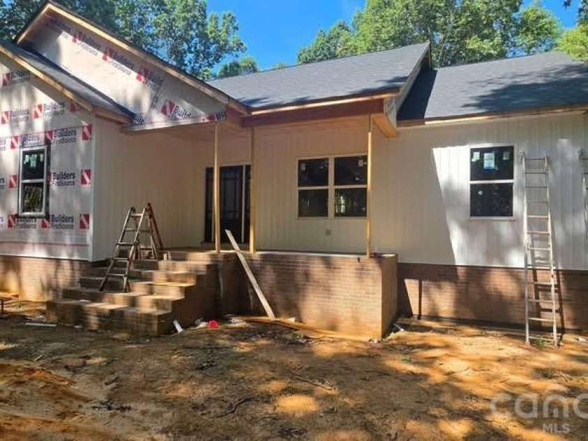 6720 Jesse Rushing Road, Marshville, NC 28103.  MLS# CAR4364742, YatesRealty ID 8120. 