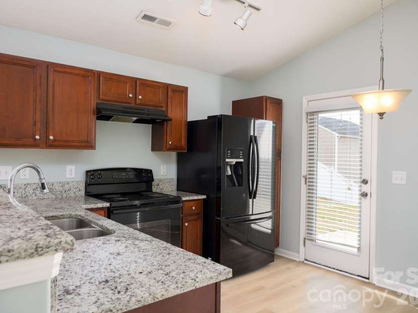 1150 Red Sage Road, Winston Salem, NC 27127.  MLS# CAR4364862, YatesRealty ID 8121. 