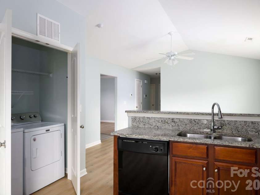 1150 Red Sage Road, Winston Salem, NC 27127.  MLS# CAR4364862, YatesRealty ID 8121. 
