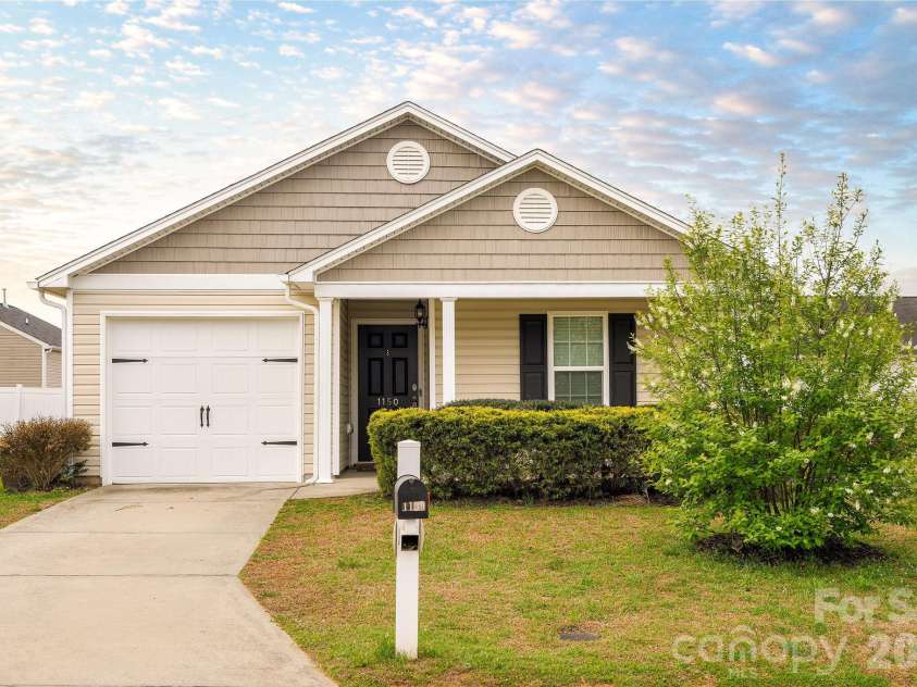 1150 Red Sage Road, Winston Salem, NC 27127.  MLS# CAR4364862, YatesRealty ID 8121. 