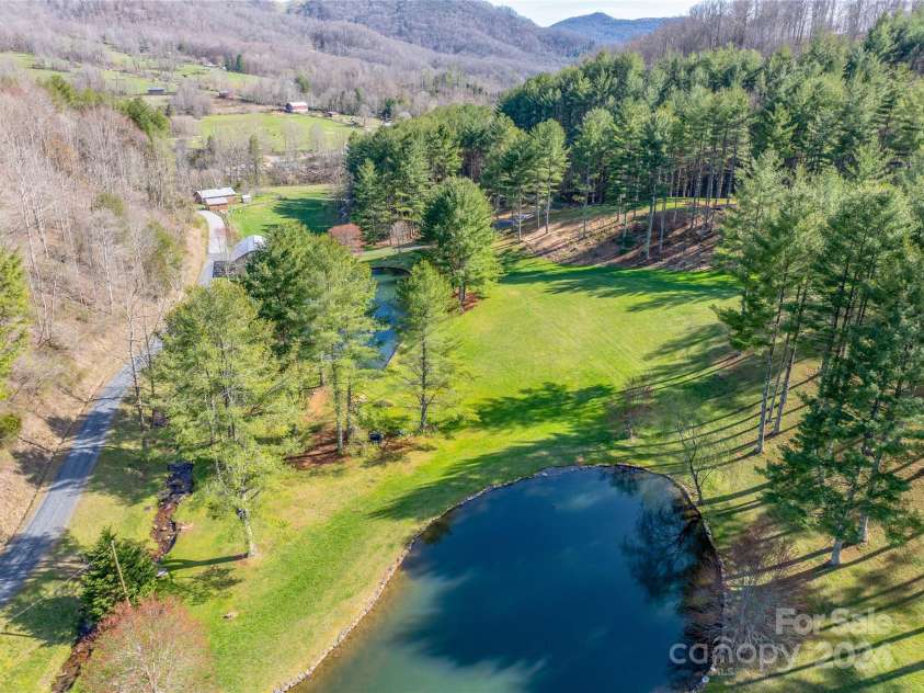 342 Big Rock Creek Drive, Bakersville, NC 28705.  MLS# CAR4121368, YatesRealty ID 8121. 