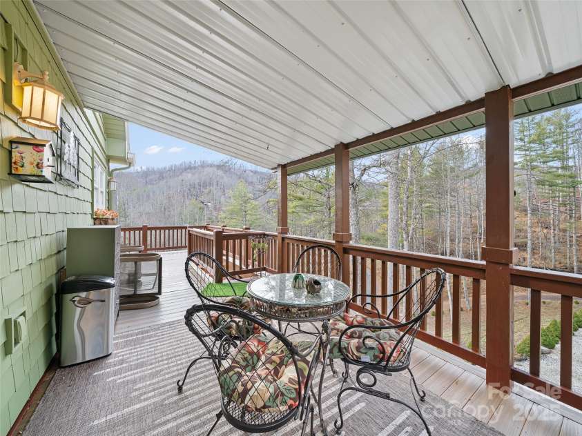 342 Big Rock Creek Drive, Bakersville, NC 28705.  MLS# CAR4329750, YatesRealty ID 8121. 