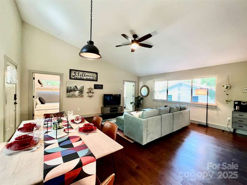 710 Rhododendron Avenue, Black Mountain, NC 28711.  MLS# CAR4243469, YatesRealty ID 8122. 