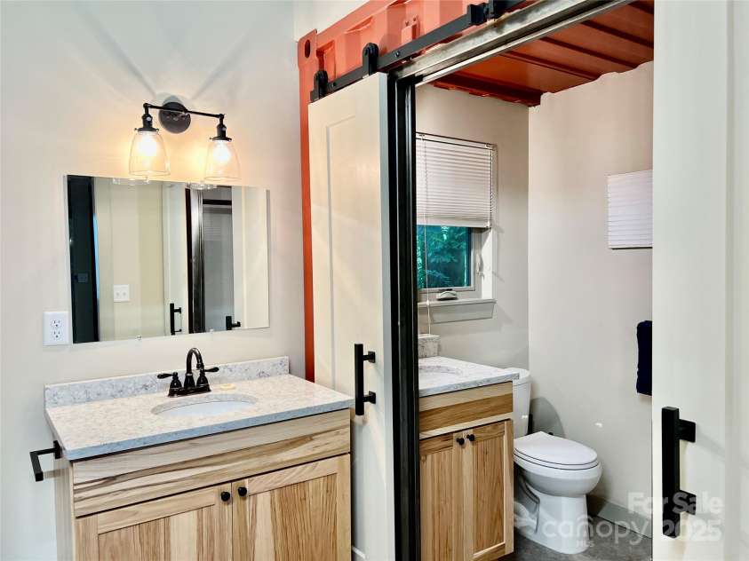 710 Rhododendron Avenue, Black Mountain, NC 28711.  MLS# CAR4243469, YatesRealty ID 8122. 