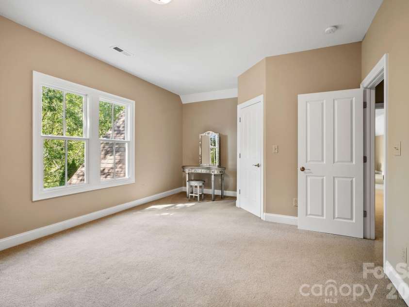 25 Owl Creek Lane, Fairview, NC 28730.  MLS# CAR4365115, YatesRealty ID 8127. 