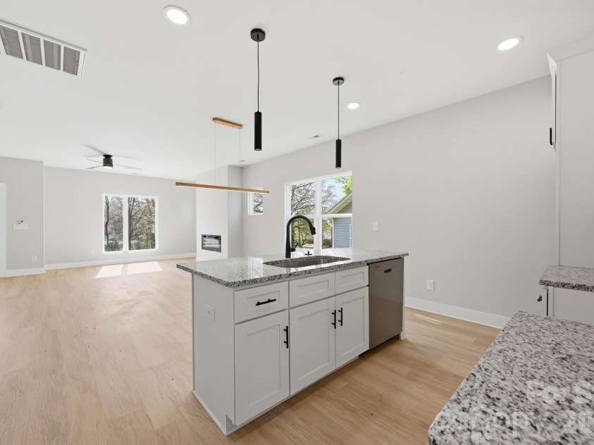 1431 Hilltop Street, Albemarle, NC 28001.  MLS# CAR4365155, YatesRealty ID 8128. 