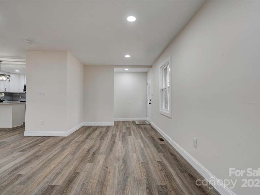 238 Lincoln Drive, Forest City, NC 28043.  MLS# CAR4270076, YatesRealty ID 8128. 