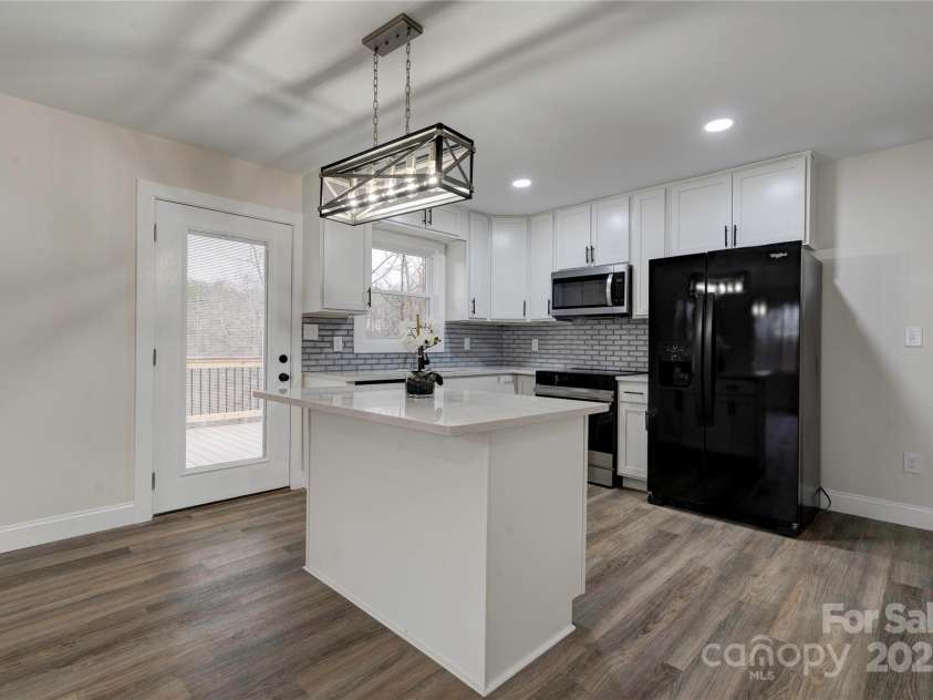 238 Lincoln Drive, Forest City, NC 28043.  MLS# CAR4270076, YatesRealty ID 8128. 