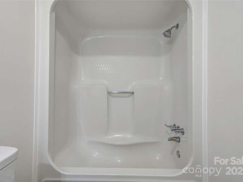 238 Lincoln Drive, Forest City, NC 28043.  MLS# CAR4270076, YatesRealty ID 8128. 