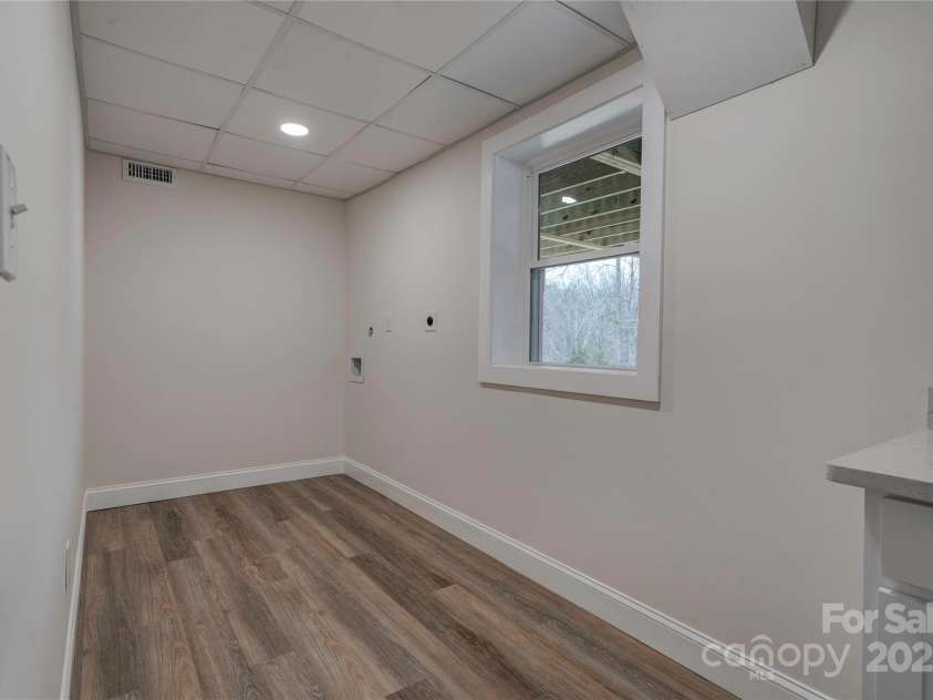 238 Lincoln Drive, Forest City, NC 28043.  MLS# CAR4270076, YatesRealty ID 8128. 