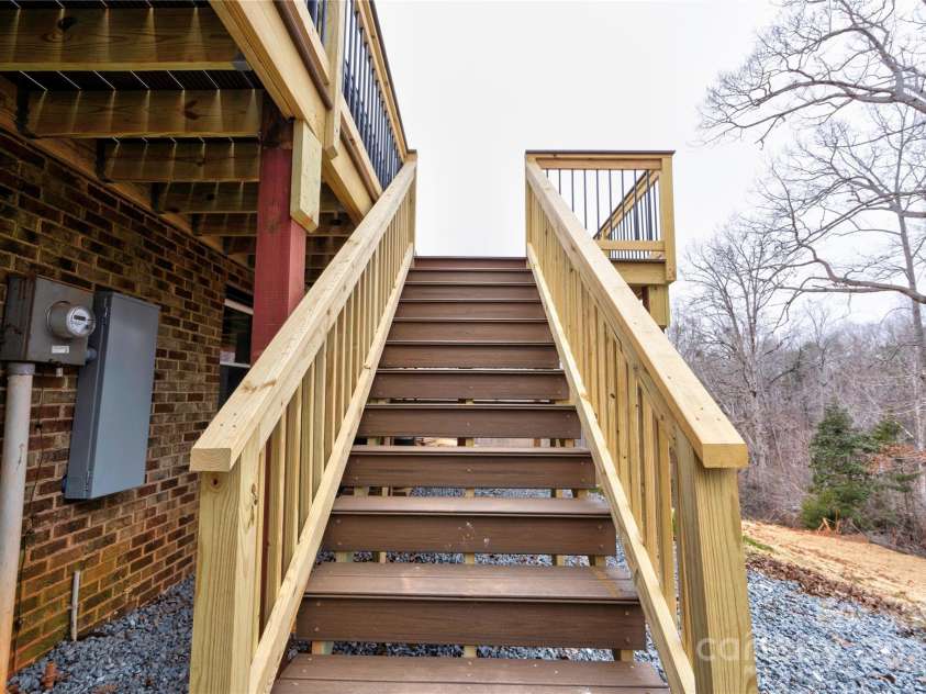 238 Lincoln Drive, Forest City, NC 28043.  MLS# CAR4270076, YatesRealty ID 8128. 