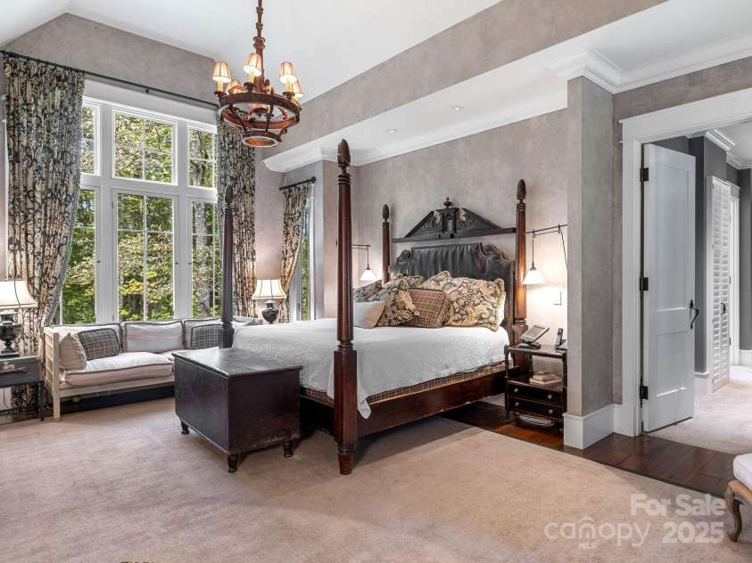 900 Fairview Farms Road, Campobello, SC 29322.  MLS# CAR4319715, YatesRealty ID 813. 