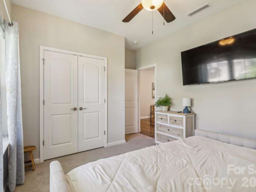 10117 Lakeshore Drive, Lancaster, SC 29720.  MLS# CAR4365175, YatesRealty ID 8130. 