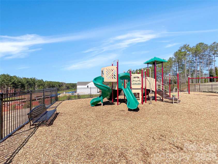 10117 Lakeshore Drive, Lancaster, SC 29720.  MLS# CAR4365175, YatesRealty ID 8130. 