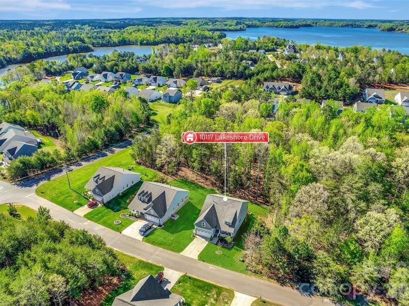 10117 Lakeshore Drive, Lancaster, SC 29720.  MLS# CAR4365175, YatesRealty ID 8130. 
