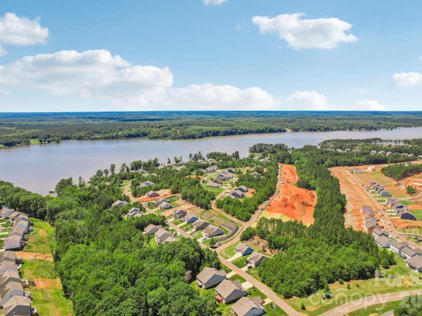 10117 Lakeshore Drive, Lancaster, SC 29720.  MLS# CAR4365175, YatesRealty ID 8130. 