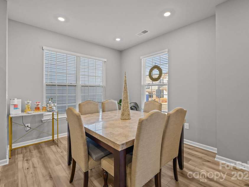 3089 Virginia Trail Court, Fort Mill, SC 29715.  MLS# CAR4219717, YatesRealty ID 8130. Dining Area