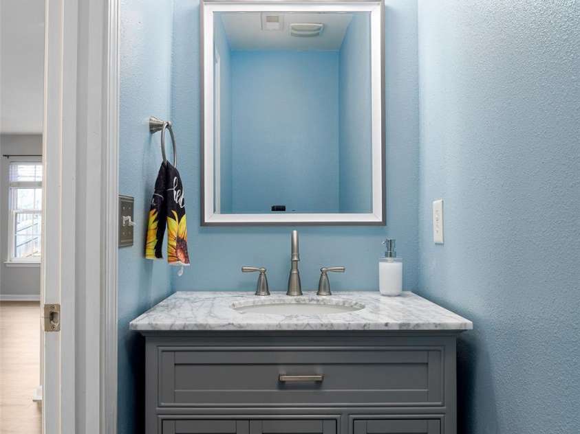 116 Saintsbury Place, Lexington, NC 27295.  MLS# CAR4224887, YatesRealty ID 8131. 