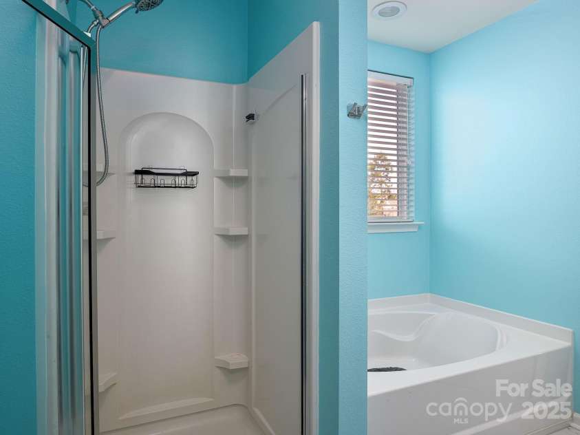 116 Saintsbury Place, Lexington, NC 27295.  MLS# CAR4224887, YatesRealty ID 8131. 