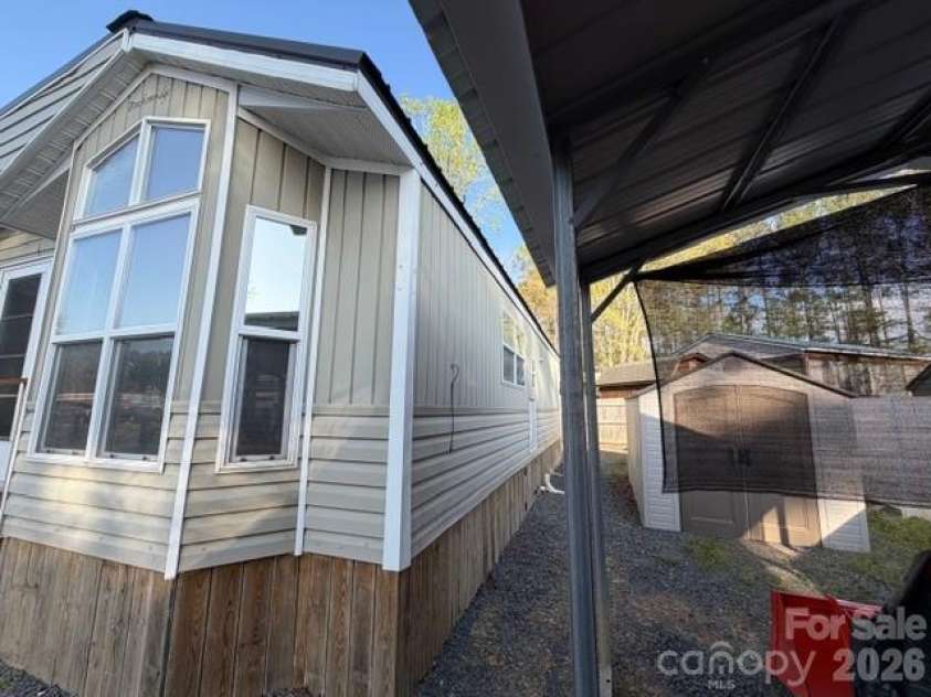 140 Hide A Way Trail, Mount Gilead, NC 27306.  MLS# CAR4365293, YatesRealty ID 8132. 
