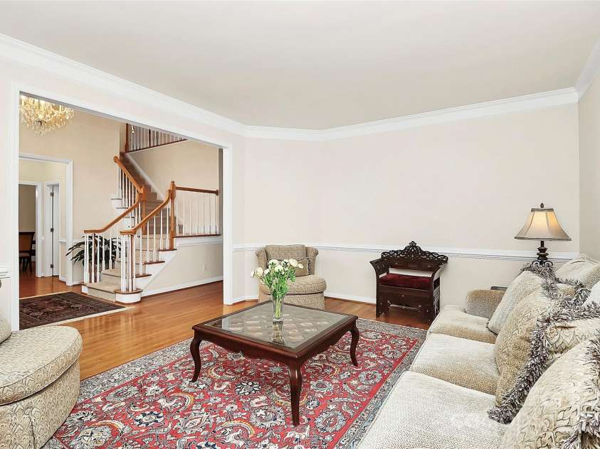9800 Deer Brook Lane, Charlotte, NC 28210.  MLS# CAR4228341, YatesRealty ID 8132. 