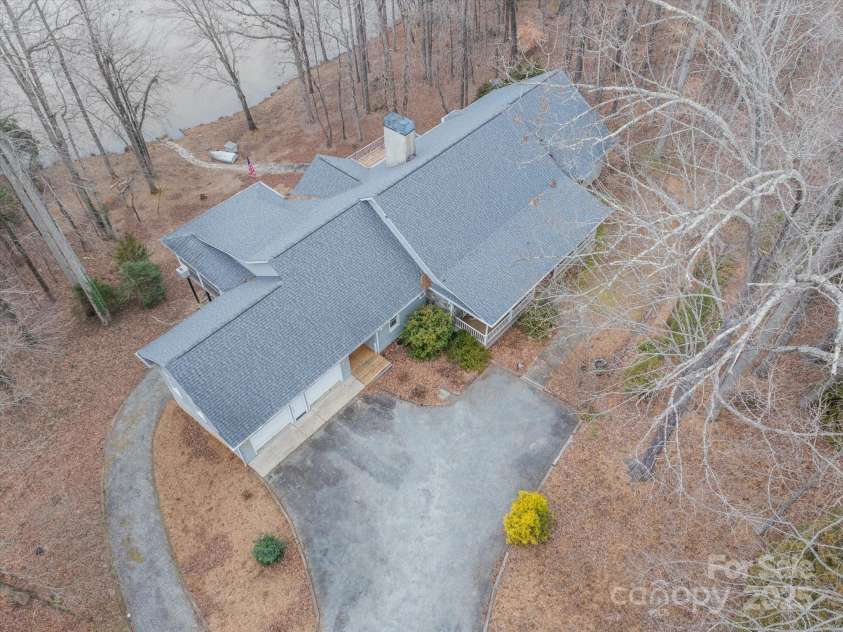 98 Fox Trail, Tryon, NC 28782.  MLS# CAR4232622, YatesRealty ID 8133. Roof is less than five years old.