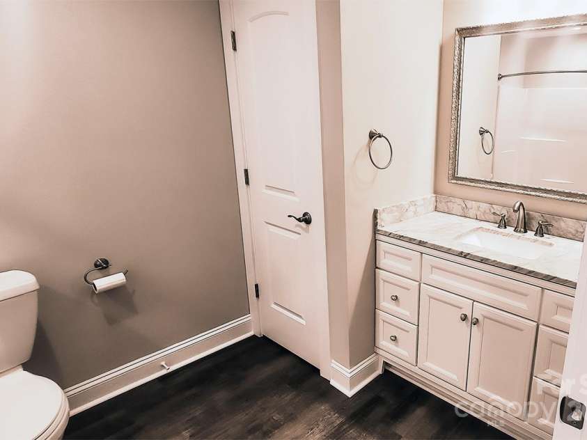 1123 Fieldstone Road, Mooresville, NC 28115.  MLS# CAR4233843, YatesRealty ID 8134. 3rd Bathroom - Upstairs
