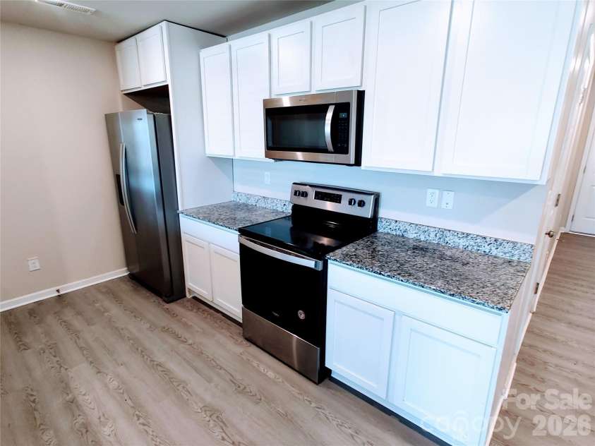 2260 Cranberry Way, Salisbury, NC 28147.  MLS# CAR4356537, YatesRealty ID 8135. Appliances