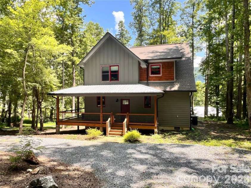 43 Clinchfield Gap Road, Marion, NC 28752.  MLS# CAR4338640, YatesRealty ID 8135. 