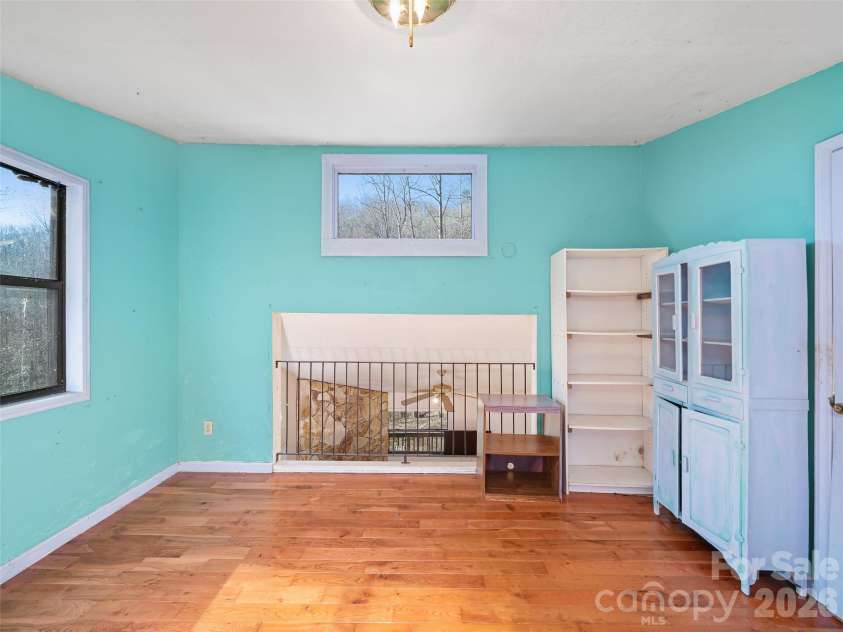 966 Waites Hollifield Road, Marion, NC 28752.  MLS# CAR4364973, YatesRealty ID 8137. 