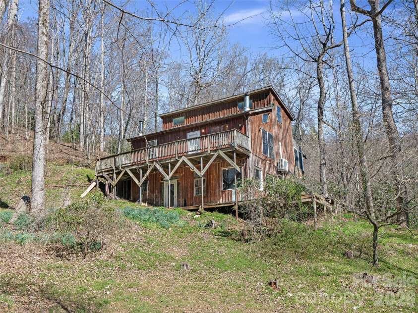 966 Waites Hollifield Road, Marion, NC 28752.  MLS# CAR4364973, YatesRealty ID 8137. 