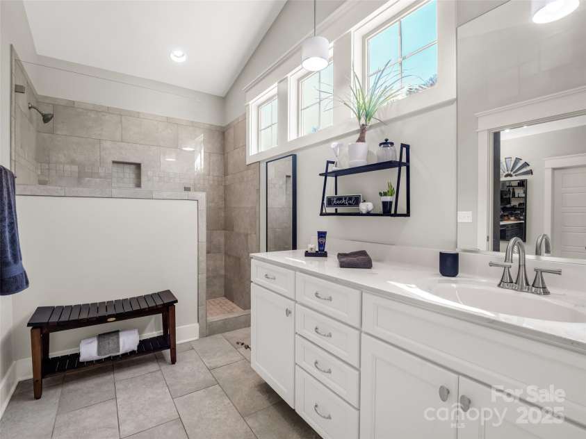506 Sweet Birch Park Lane, Black Mountain, NC 28711.  MLS# CAR4245474, YatesRealty ID 8139. 