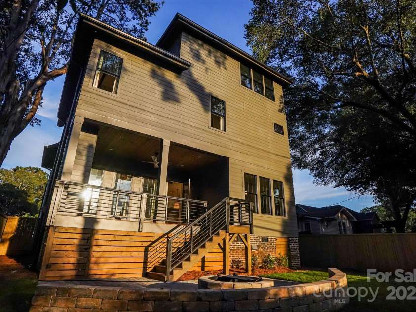 1625 Club Road, Charlotte, NC 28205.  MLS# CAR4260776, YatesRealty ID 814. 