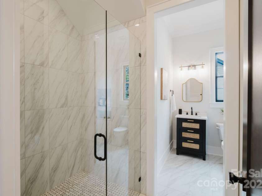 1625 Club Road, Charlotte, NC 28205.  MLS# CAR4260776, YatesRealty ID 814. 