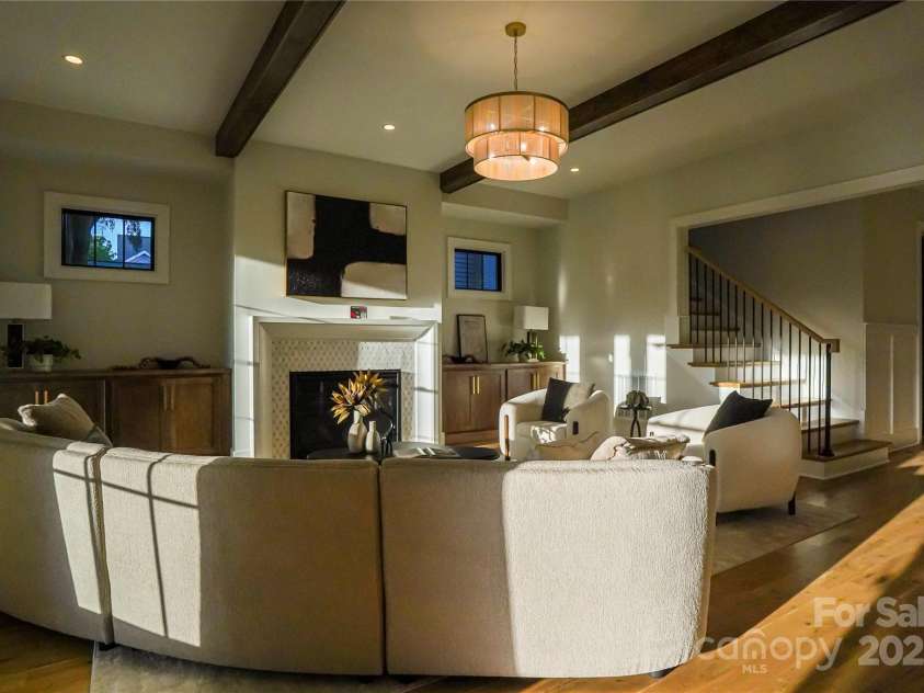 1625 Club Road, Charlotte, NC 28205.  MLS# CAR4260776, YatesRealty ID 814. 