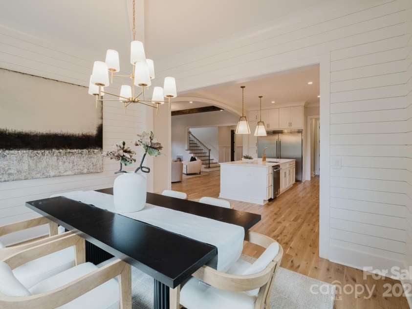 1625 Club Road, Charlotte, NC 28205.  MLS# CAR4260776, YatesRealty ID 814. 