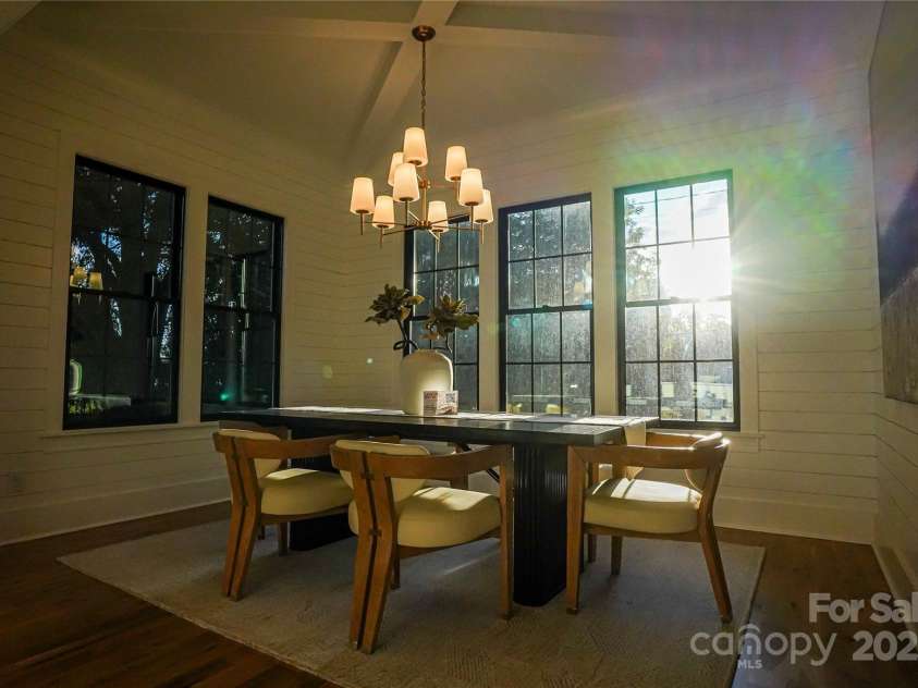 1625 Club Road, Charlotte, NC 28205.  MLS# CAR4260776, YatesRealty ID 814. 