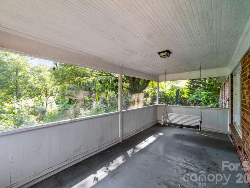 866 Concord Road, Davidson, NC 28036.  MLS# CAR4160164, YatesRealty ID 814. 