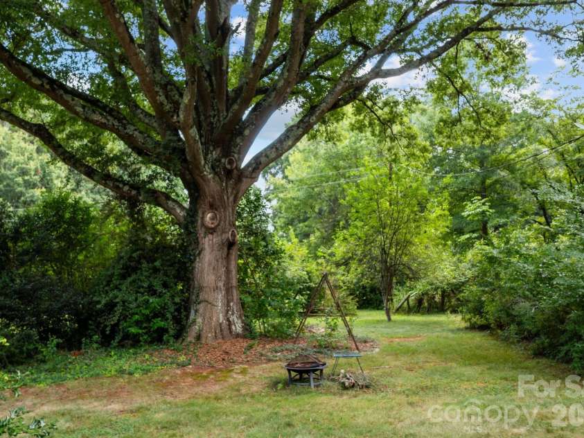 866 Concord Road, Davidson, NC 28036.  MLS# CAR4160164, YatesRealty ID 814. 