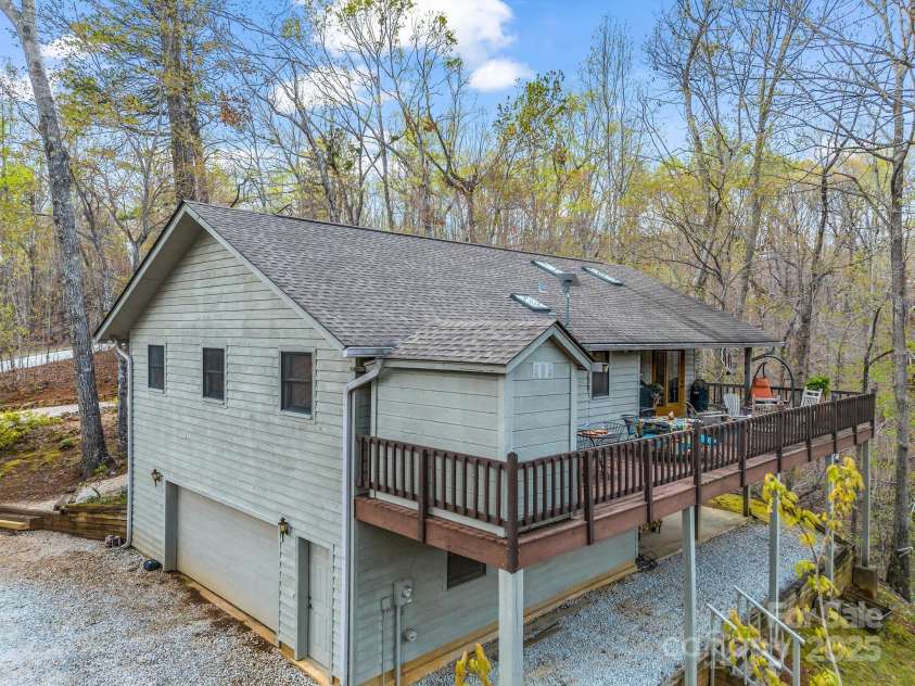 780 Rixhaven Drive, Saluda, NC 28773.  MLS# CAR4246411, YatesRealty ID 8140. 