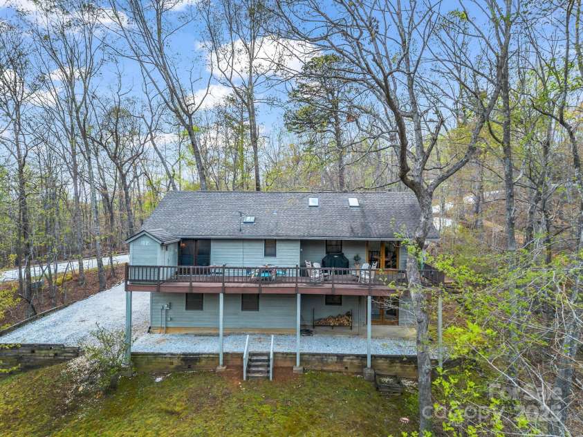 780 Rixhaven Drive, Saluda, NC 28773.  MLS# CAR4246411, YatesRealty ID 8140. 