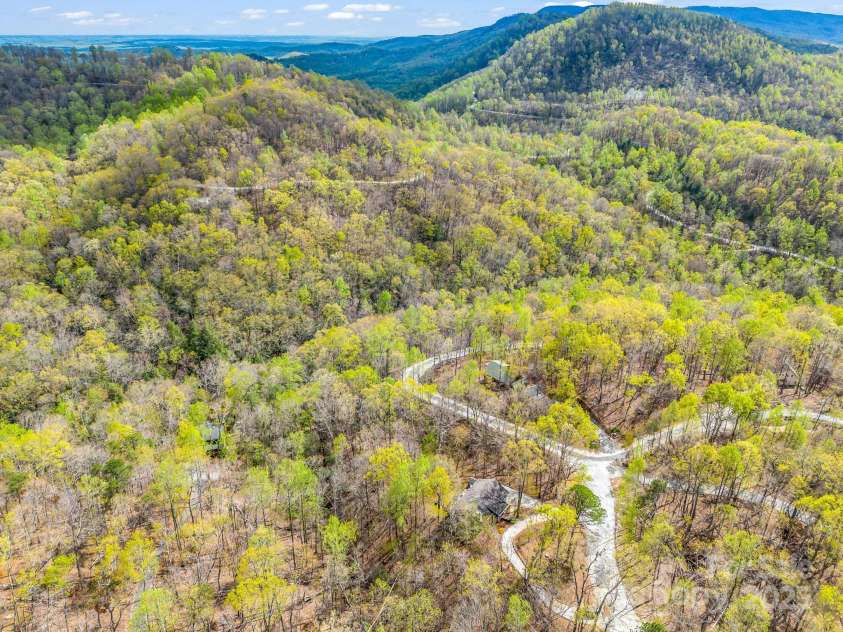 780 Rixhaven Drive, Saluda, NC 28773.  MLS# CAR4246411, YatesRealty ID 8140. 