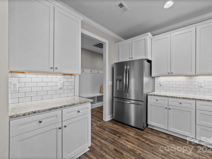 1050 Coppergate Drive, Salisbury, NC 28147.  MLS# CAR4248915, YatesRealty ID 8142. 